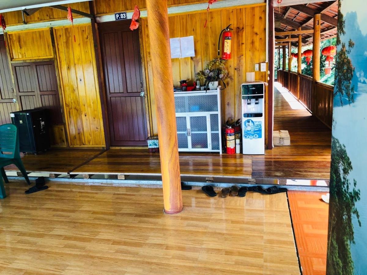 Tran Thuc Homestay-Ba Be Екстер'єр фото