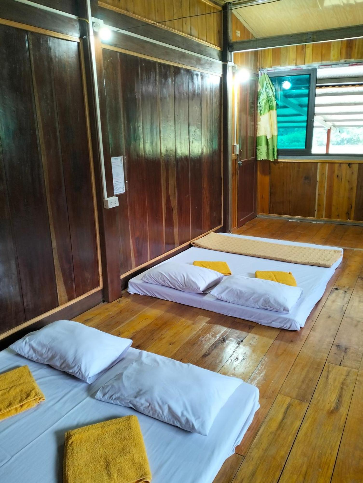 Tran Thuc Homestay-Ba Be Номер фото